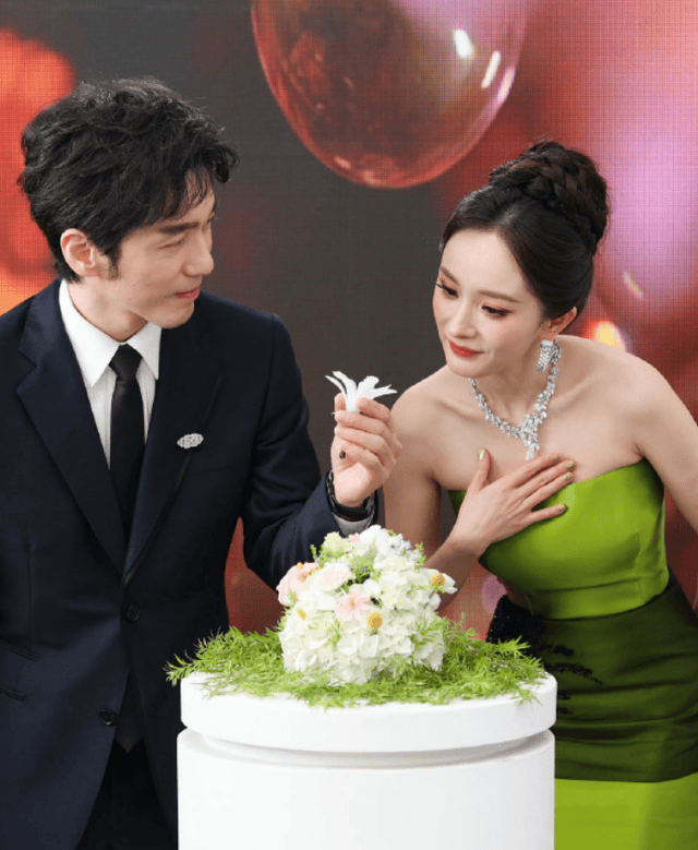 白玉兰奖又有意难平了？杨幂肖战不算陪跑，他们其实是无冕之王